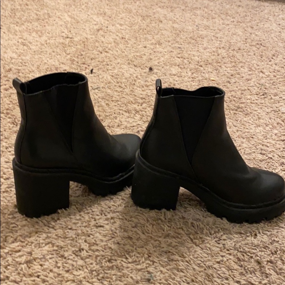 chunky heel boots